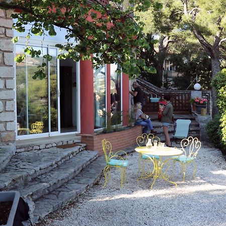 Appartements Avec Jardin Dans Villa Rocaille カシ エクステリア 写真