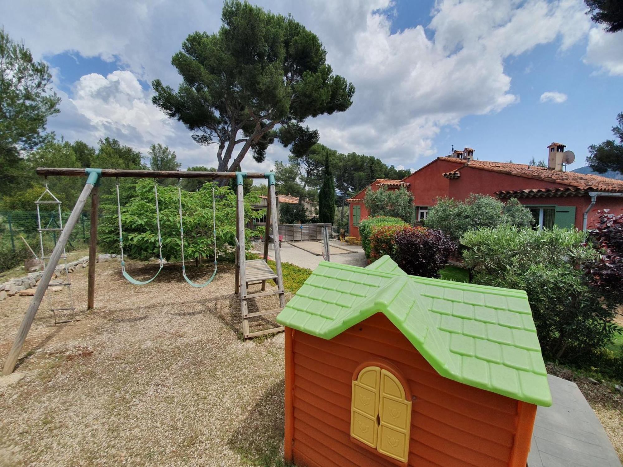 Appartements Avec Jardin Dans Villa Rocaille カシ エクステリア 写真