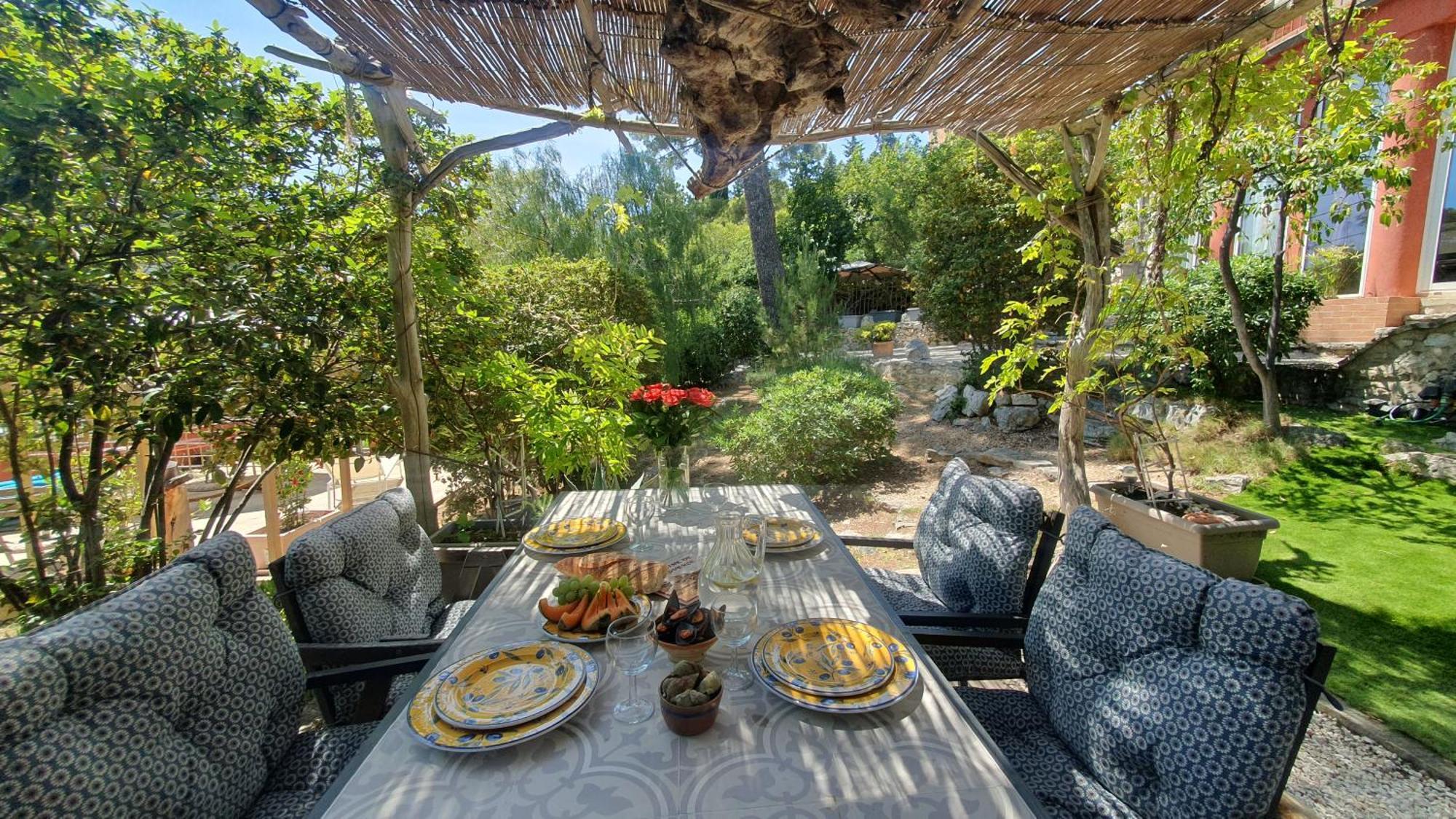 Appartements Avec Jardin Dans Villa Rocaille カシ エクステリア 写真