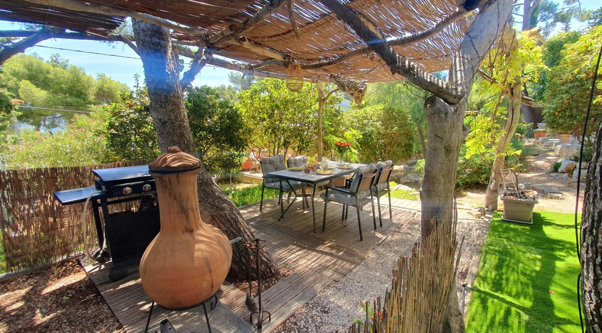 Appartements Avec Jardin Dans Villa Rocaille カシ エクステリア 写真