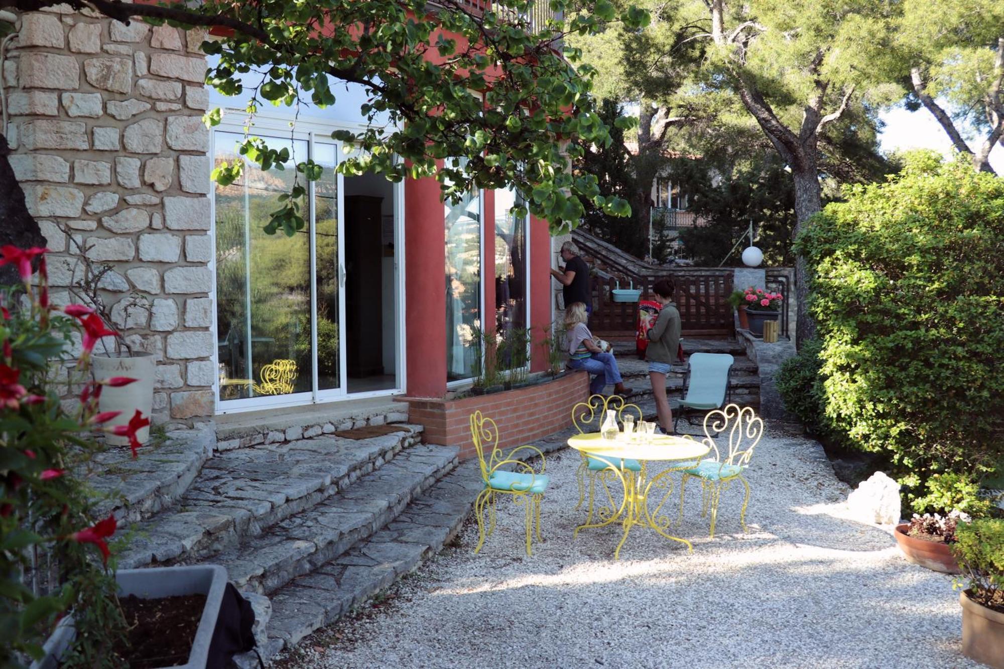 Appartements Avec Jardin Dans Villa Rocaille カシ エクステリア 写真